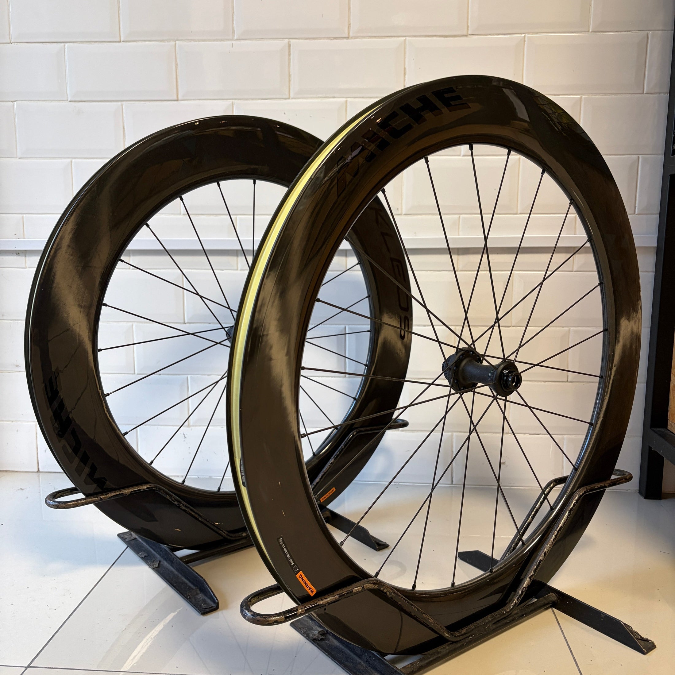RUEDA MICHE KLEOS 67/85 MM TUBELESS