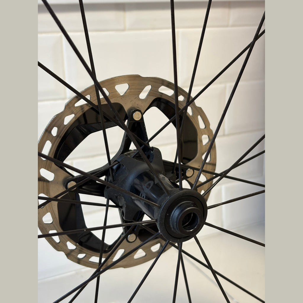 RUEDA BONTRAGER TRIPLE X 4