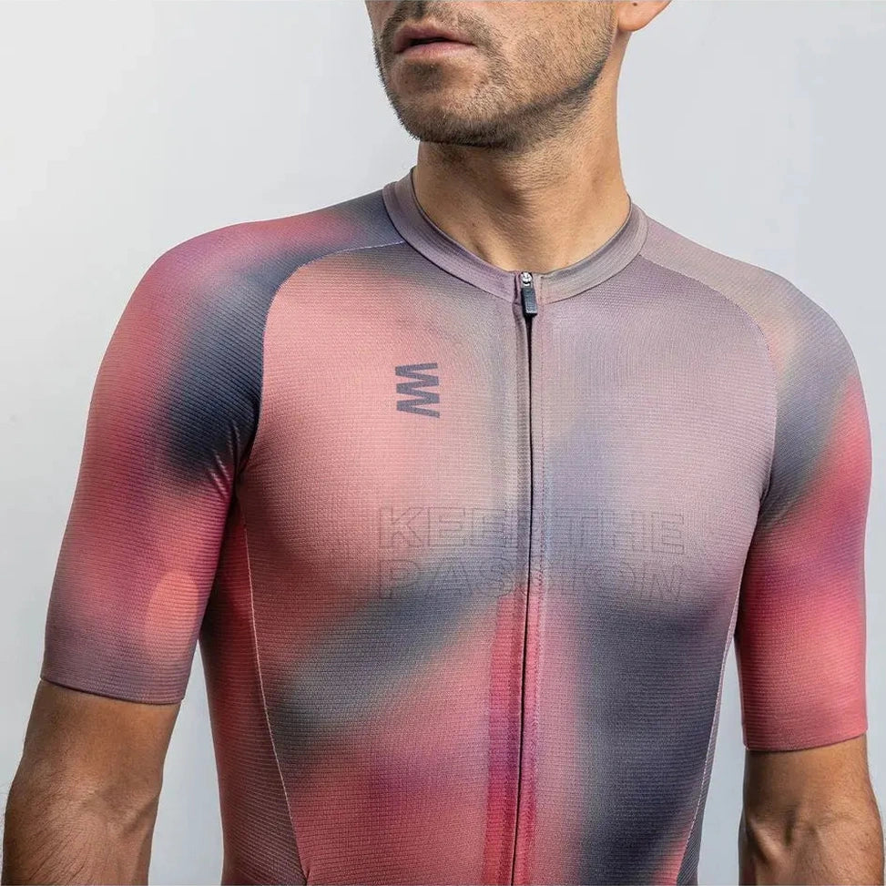 TISUIT SUAREZ ROJO HOMBRE