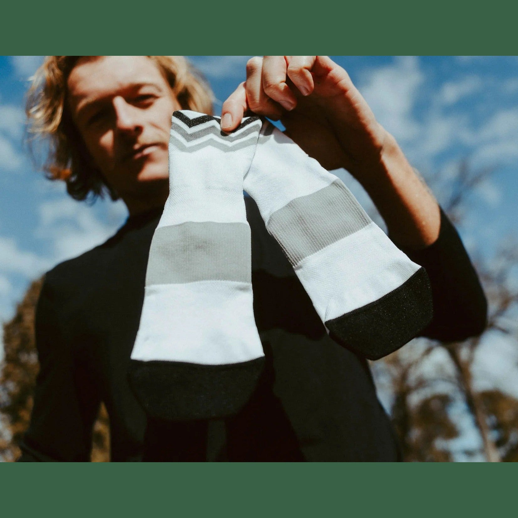 MEDIAS INCYLENCE ULTRALIGHT WAVES SHORT WHITE